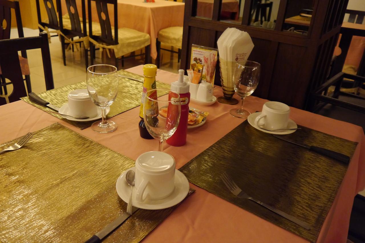 Lertnimit Hotel Chaiyaphum Ngoại thất bức ảnh